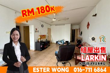Flat Larkin Perdana