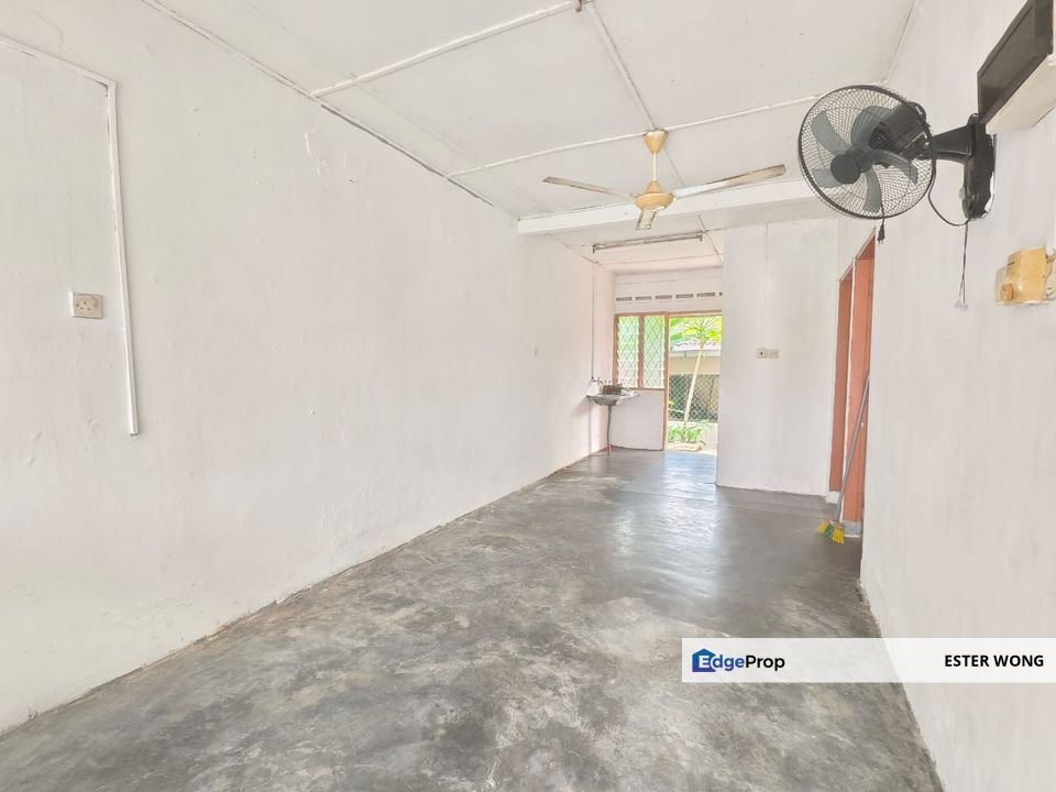 Taman Universiti - 1 Storey Low-Cost House For Sale, Johor, Skudai