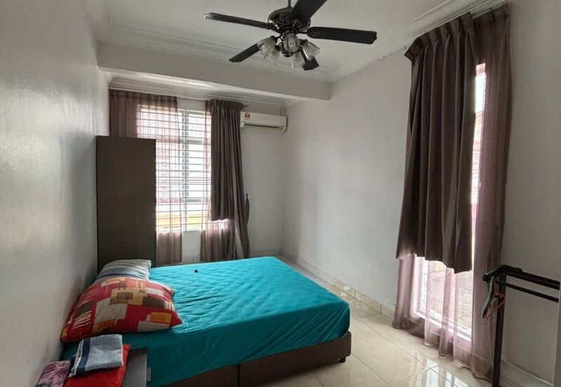 Taman Austin Perdana