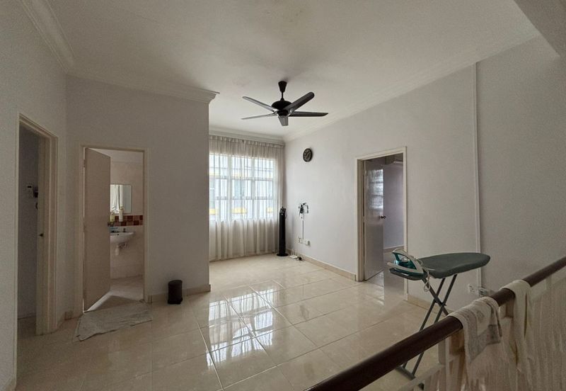 Taman Austin Perdana