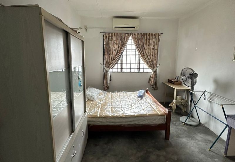 Kampung Baru Kelapa Sawit