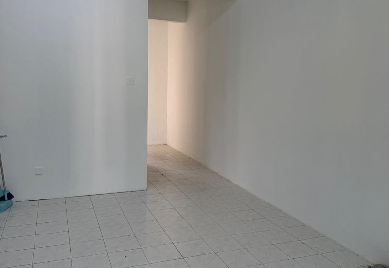 Summer Park Townhouse (Pangsapuri Alam Jaya), Bandar Baru Seri Alam