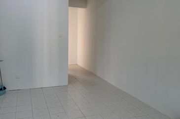 Summer Park Townhouse (Pangsapuri Alam Jaya), Bandar Baru Seri Alam