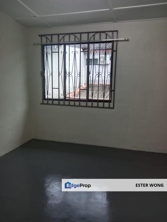 Desa Cemerlang - 2 Storey Low-Cost House For Rent, Johor, Ulu Tiram