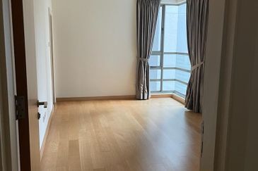 10 Mont Kiara (MK10)