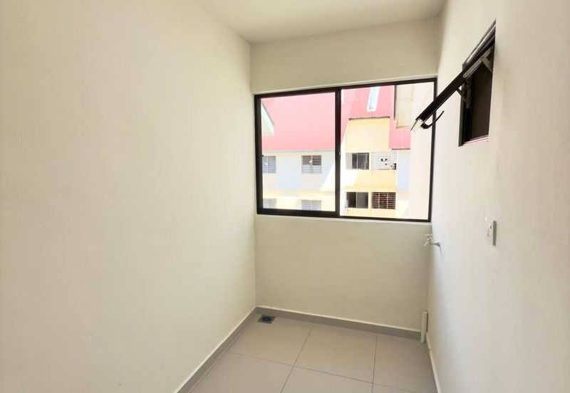 Flat Taman Plentong Utama