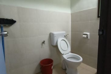 Taman Ehsan Jaya Shop Lot for Sale