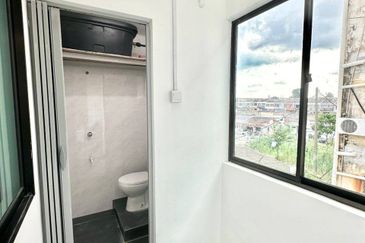 Flat Taman Ungku Tun Aminah