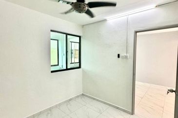 Flat Taman Ungku Tun Aminah