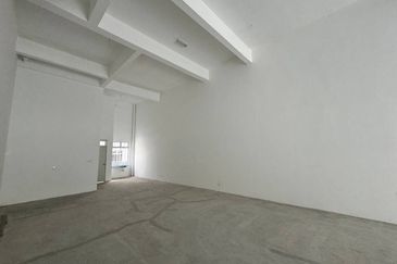 Jalan Austin Heights