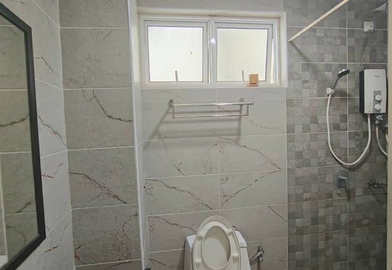 The Pinnacles (Pinnacle Tower)