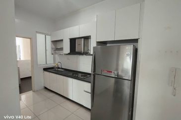 The Pinnacles (Pinnacle Tower)