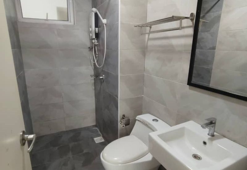 The Pinnacles (Pinnacle Tower)