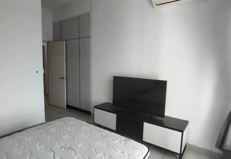 The Pinnacles (Pinnacle Tower)