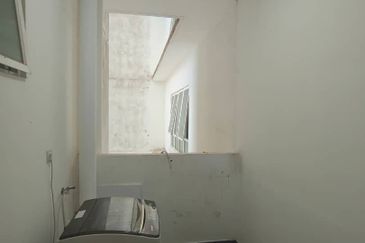 The Pinnacles (Pinnacle Tower)