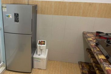 Indah Court Apartment