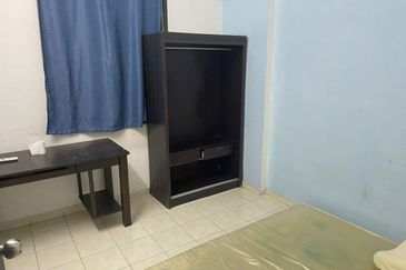 Indah Court Apartment