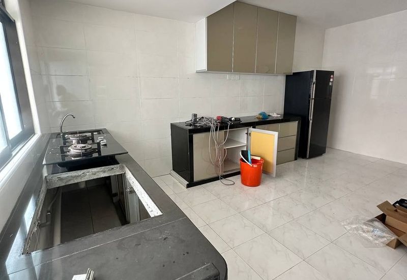 Mutiara Emas @ Taman Mount Austin