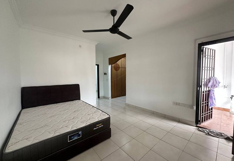 Mutiara Emas @ Taman Mount Austin