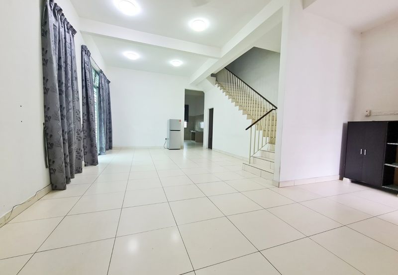 Austin Residence @Taman Mount Austin