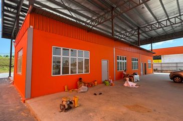 Kempas Utama Industrial Park