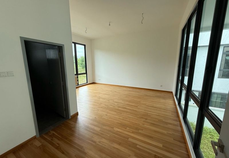 Seri Austin Heights *