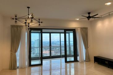 The Astaka @ 1 Bukit Senyum