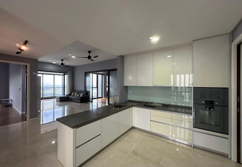 The Astaka @ 1 Bukit Senyum