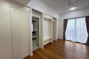 The Astaka @ 1 Bukit Senyum