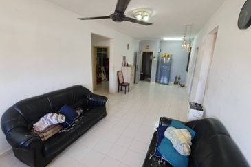 Villa Krystal, Bandar Selesa Jaya