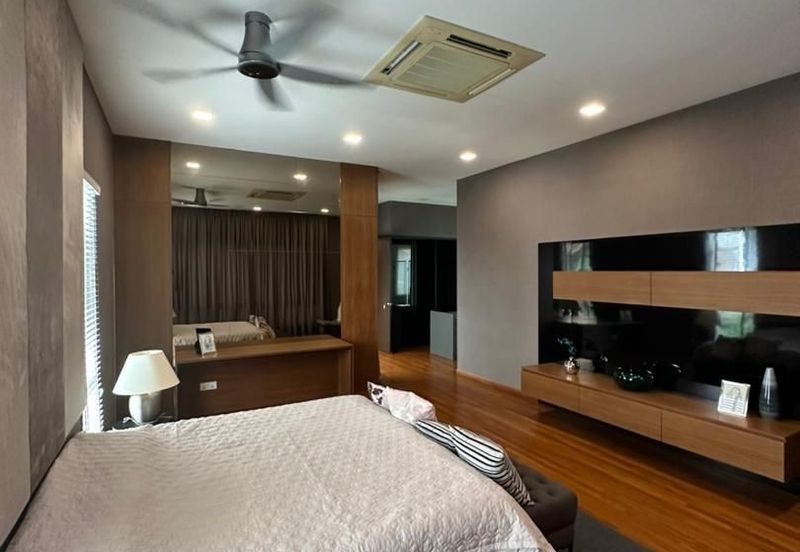 Isola Villa @ Senibong Cove