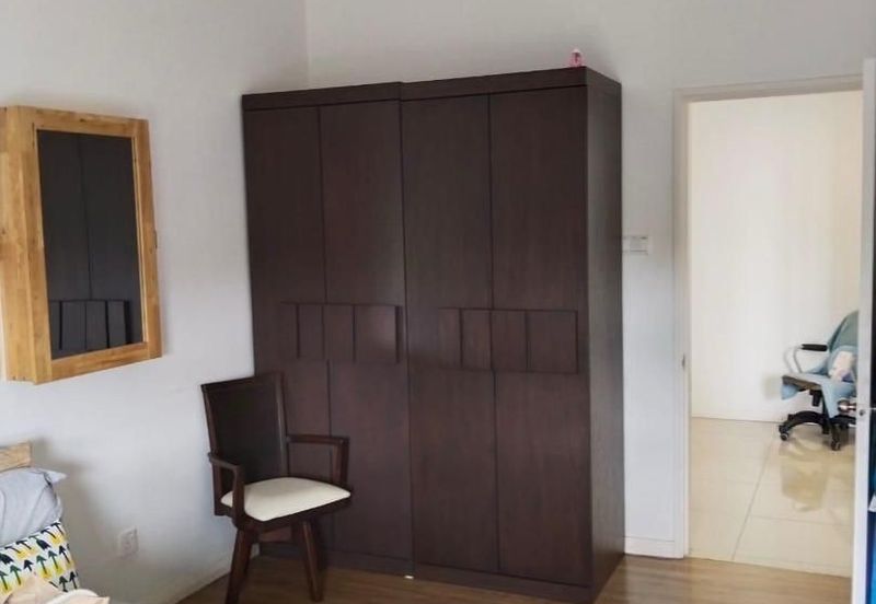 The WaterEdge Residences