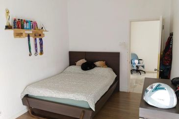 The WaterEdge Residences