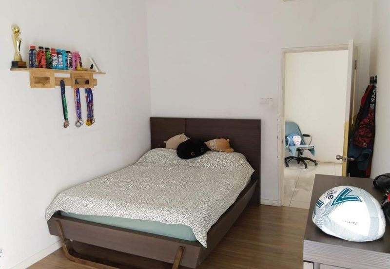 The WaterEdge Residences