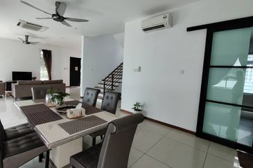 Isola Villa @ Senibong Cove