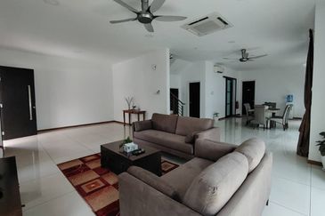 Isola Villa @ Senibong Cove