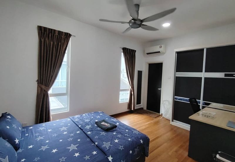 Isola Villa @ Senibong Cove