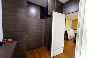 Isola Villa @ Senibong Cove