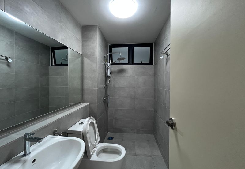 Summit @ Lagoon Residences