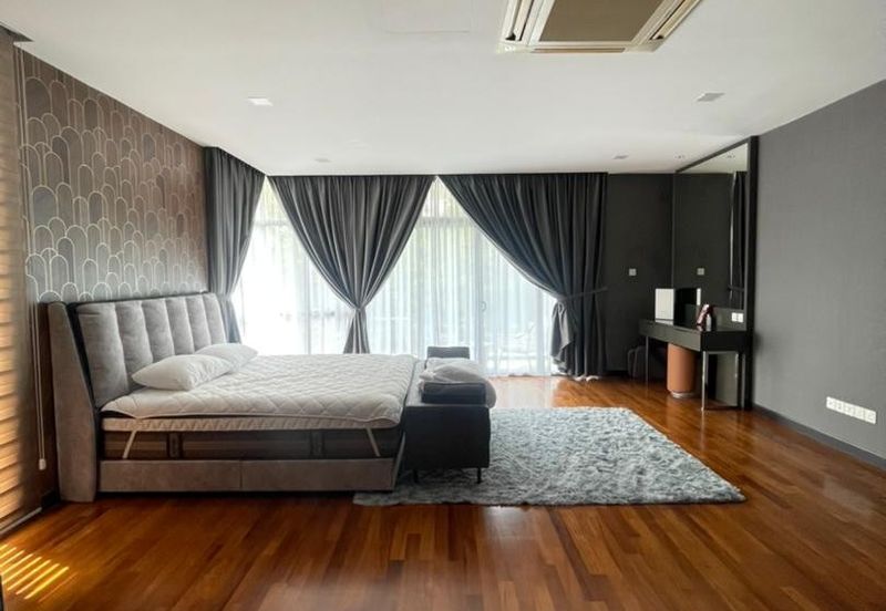 The Straits View Residences