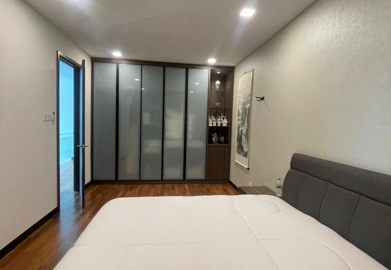 The Straits View Residences