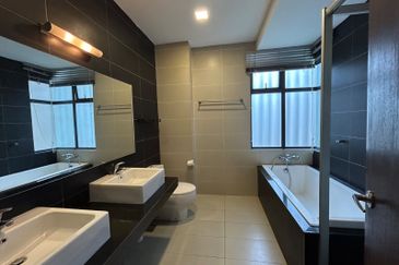 The Straits View Residences