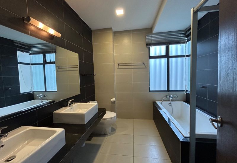 The Straits View Residences