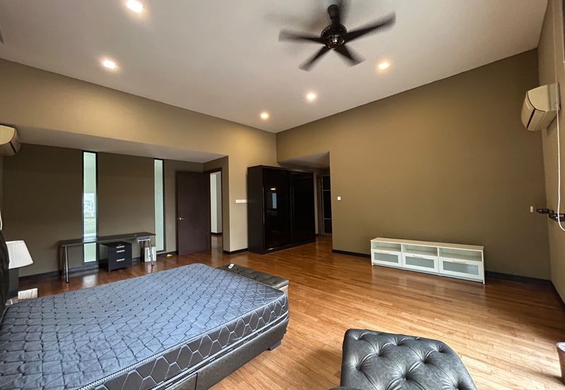 The Straits View Residences