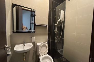 The Straits View Residences