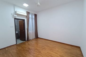 The WaterEdge Residences