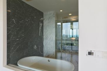 Imperia @ Puteri Harbour