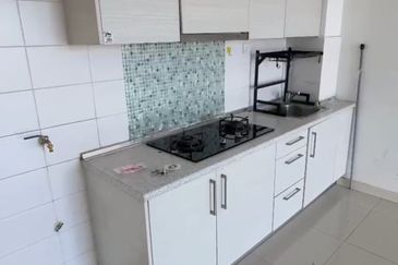 Dedaun Hijau (Greenfield Regency)