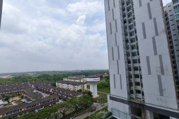 Dedaun Hijau (Greenfield Regency)