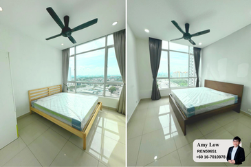 Dedaun Hijau (Greenfield Regency)